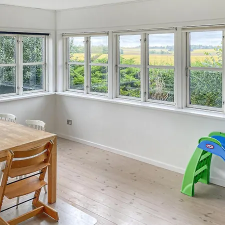 度假居 1 Bedroom Lovely In