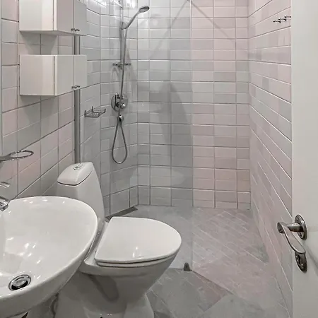 度假居 1 Bedroom Lovely In *