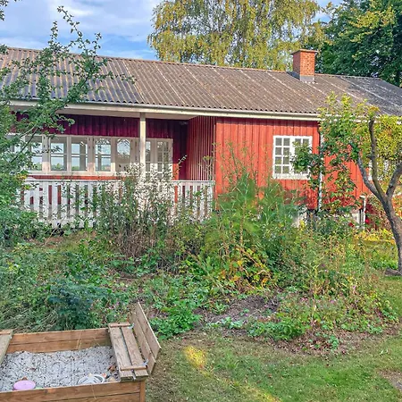 1 Bedroom Lovely In *